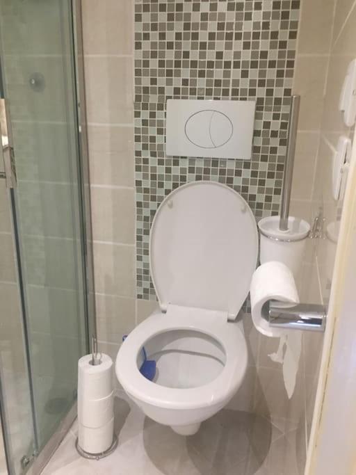 Studio Ideal Pour Deux Voyageurs Sur מרסיי מראה חיצוני תמונה
