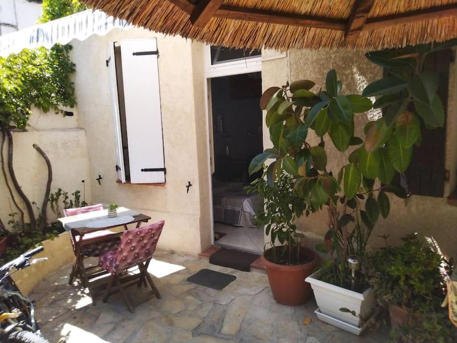 Studio Ideal Pour Deux Voyageurs Sur מרסיי מראה חיצוני תמונה