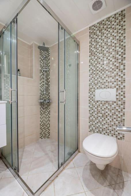 Studio Ideal Pour Deux Voyageurs Sur מרסיי מראה חיצוני תמונה